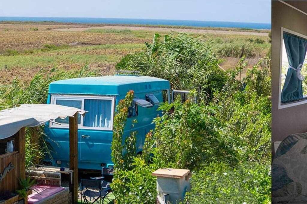 Jabuti Autocaravana Con Porche Y Aparcamiento Cádiz