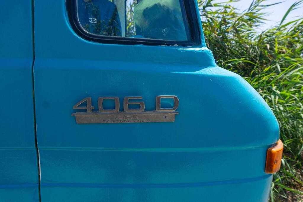 Jabuti Autocaravana Con Porche Y Aparcamiento Campsite Cadiz